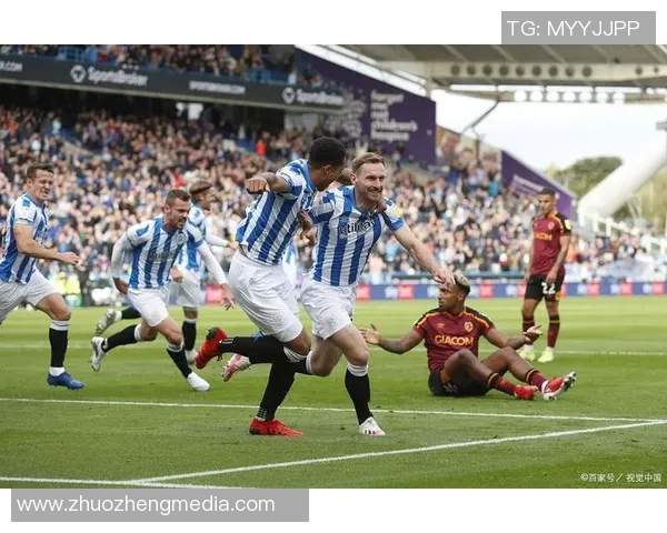 欧洲足球明星风采展现球场魅力与荣耀的精彩瞬间